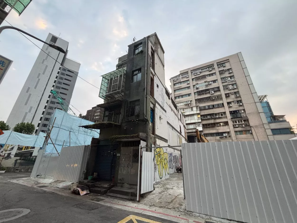 不同意戶 不願意搬遷